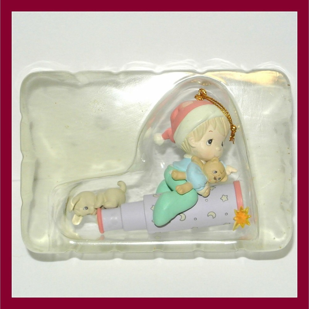 Precious Moments "Twinkle, Twinkle Christmas Star"‎ Ornament Holiday Expressions